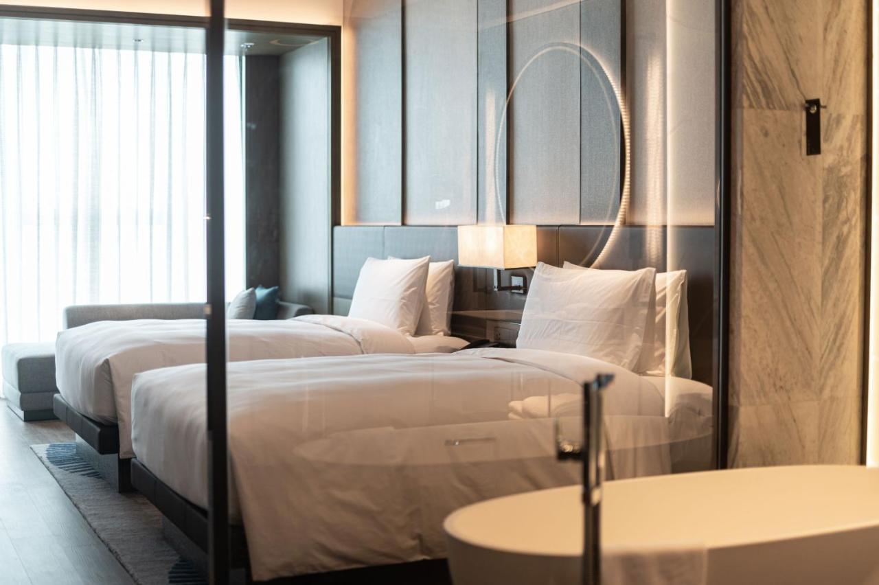 Renaissance Changzhou Wujin Hotel Экстерьер фото