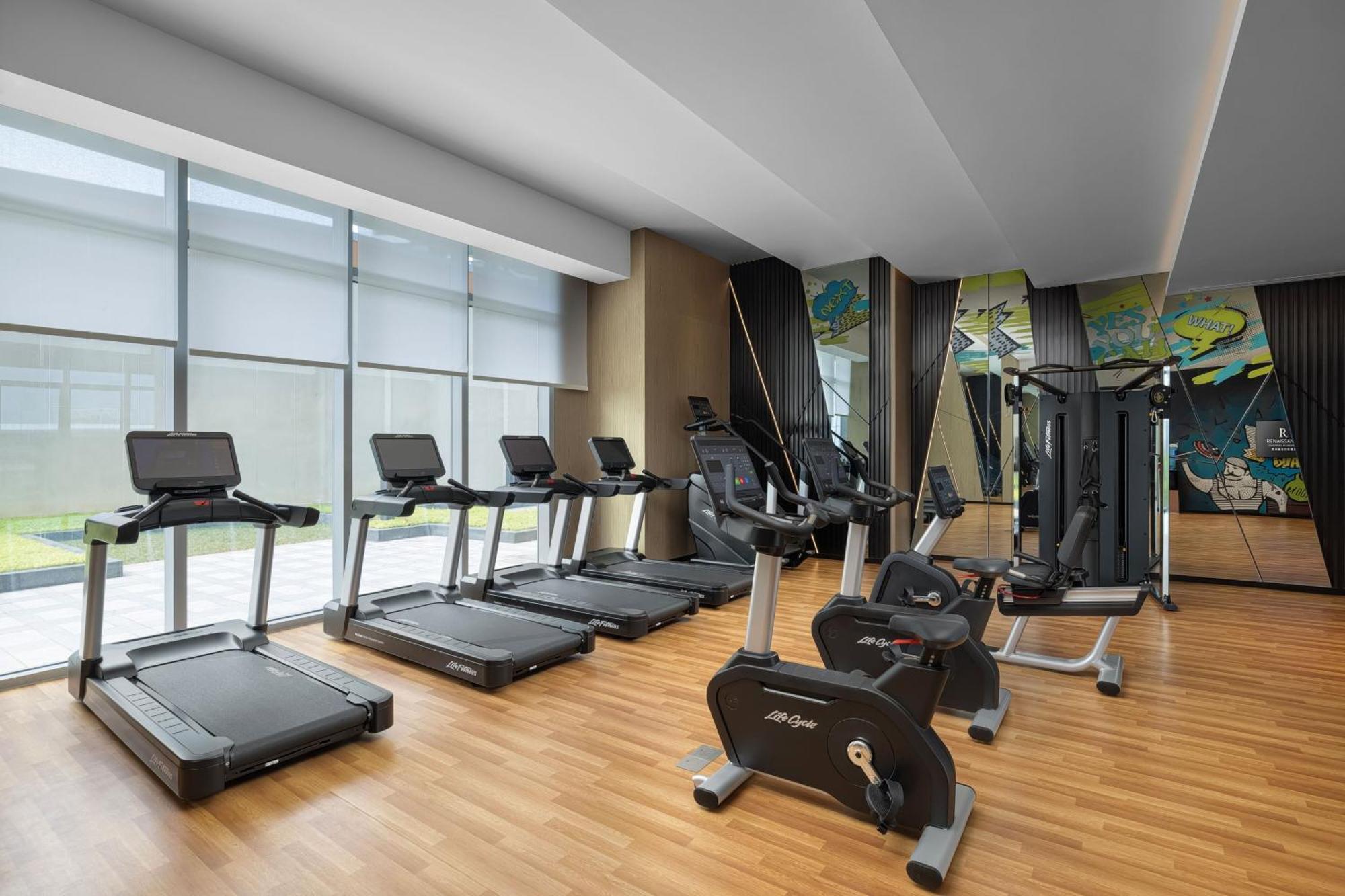 Renaissance Changzhou Wujin Hotel Экстерьер фото