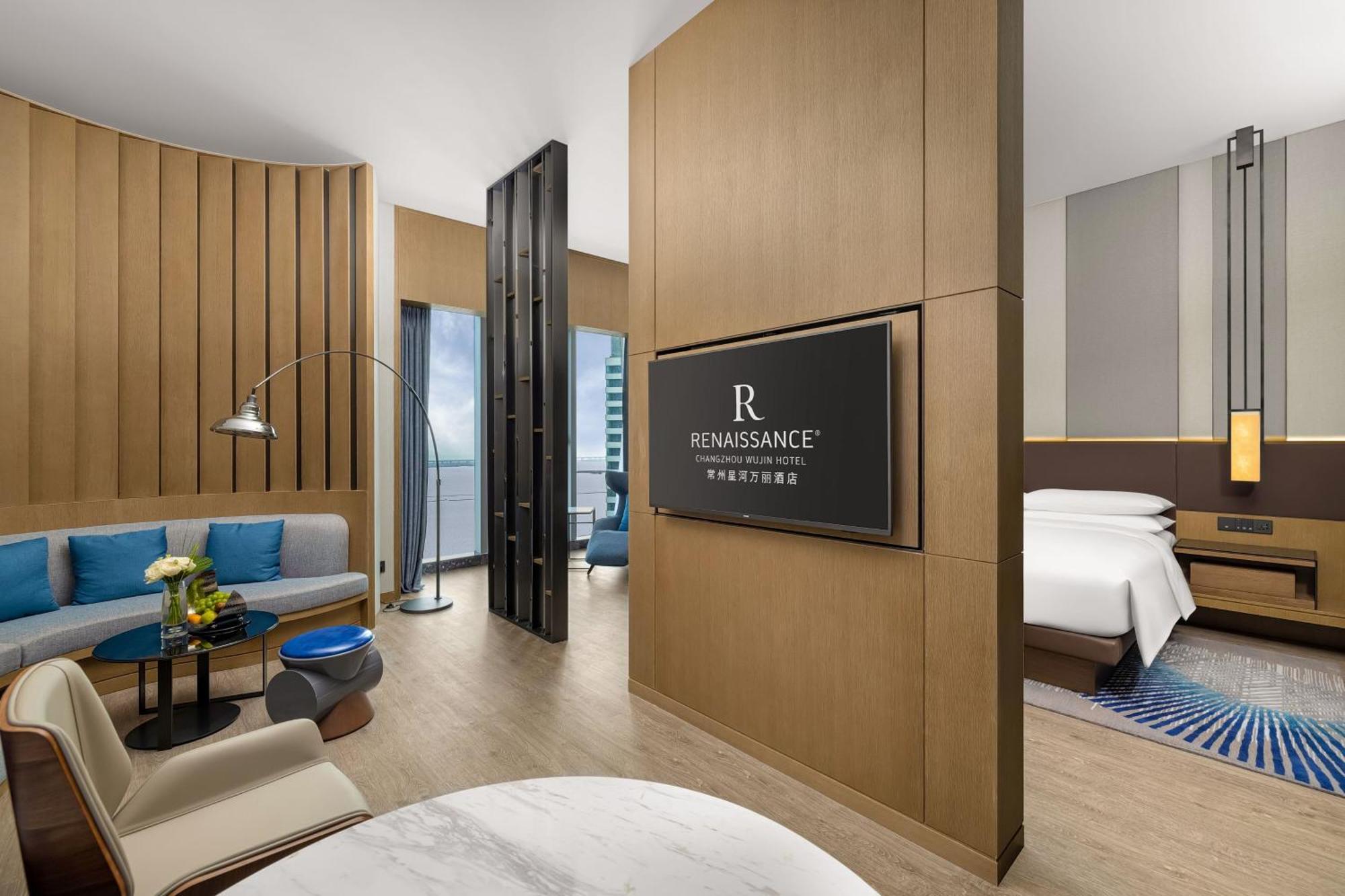 Renaissance Changzhou Wujin Hotel Экстерьер фото