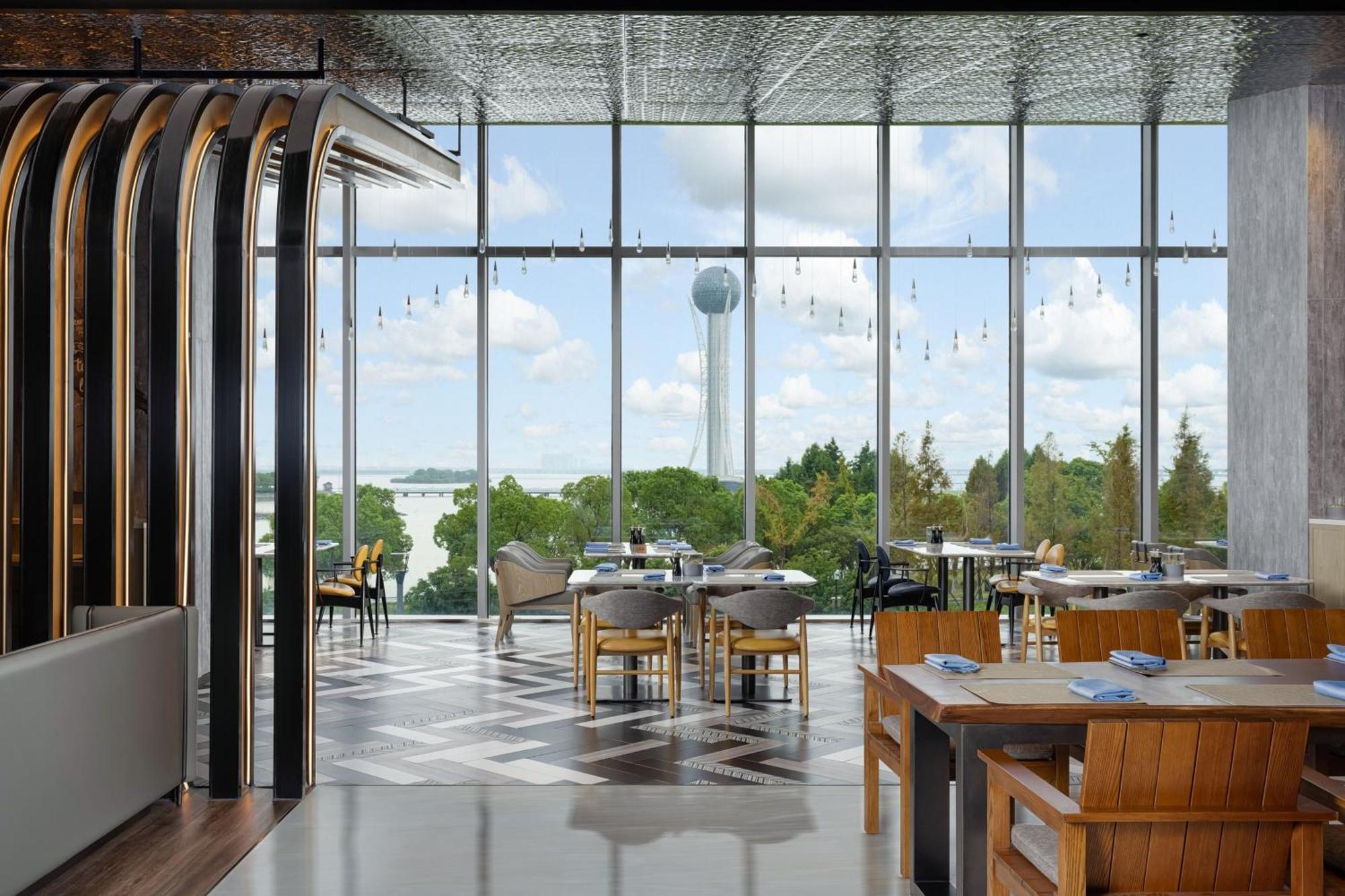 Renaissance Changzhou Wujin Hotel Экстерьер фото